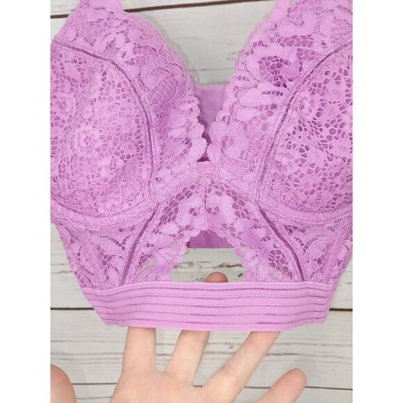 Victorias Secret Unlined Lace Wireless Bralette Orchid Purple Keyhole Back 32D - Picture 5 of 7